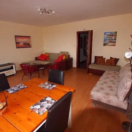 Private Apartament In Berlin / вила берлин Sveti Vlas